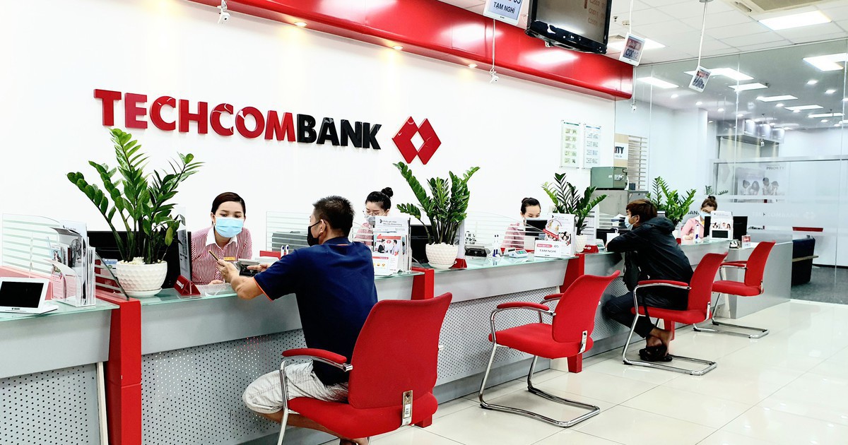Ngày 25/10, gửi 100 triệu đồng 3 tháng tại Sacombank, SHB, HDBank, MB, VPBank, Techcombank và ACB nhận bao nhiêu tiền lãi?