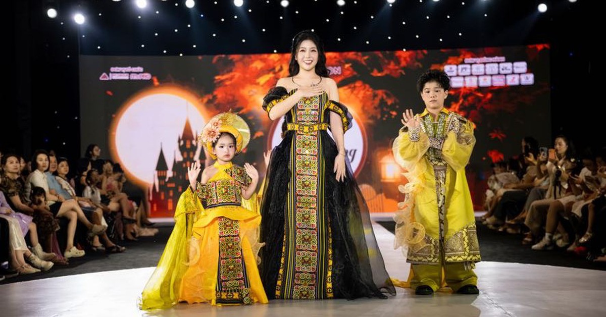 Con gái Á hậu Việt mới 3 tuổi đã được chọn làm vedette: Chỉ cần 1 buổi tổng duyệt, đang học trường quốc tế học phí hàng trăm triệu đồng