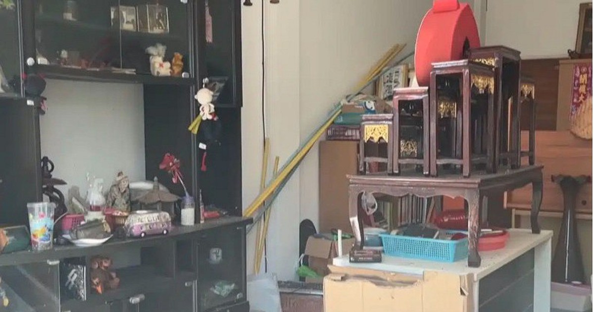 Nhà ở đối diện đồn cảnh sát nhưng người phụ nữ phải quyết định rao bán vì lý do không ngờ
