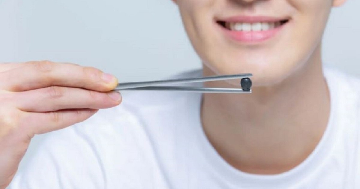 Tại sao đũa Hàn Quốc được làm bằng kim loại và có hình dáng dẹt?
