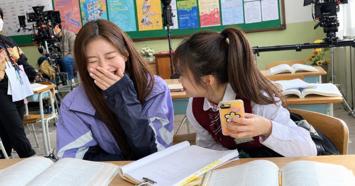 Người EQ thấp thường làm điều này khi bạn mình mắc lỗi trước đám đông
