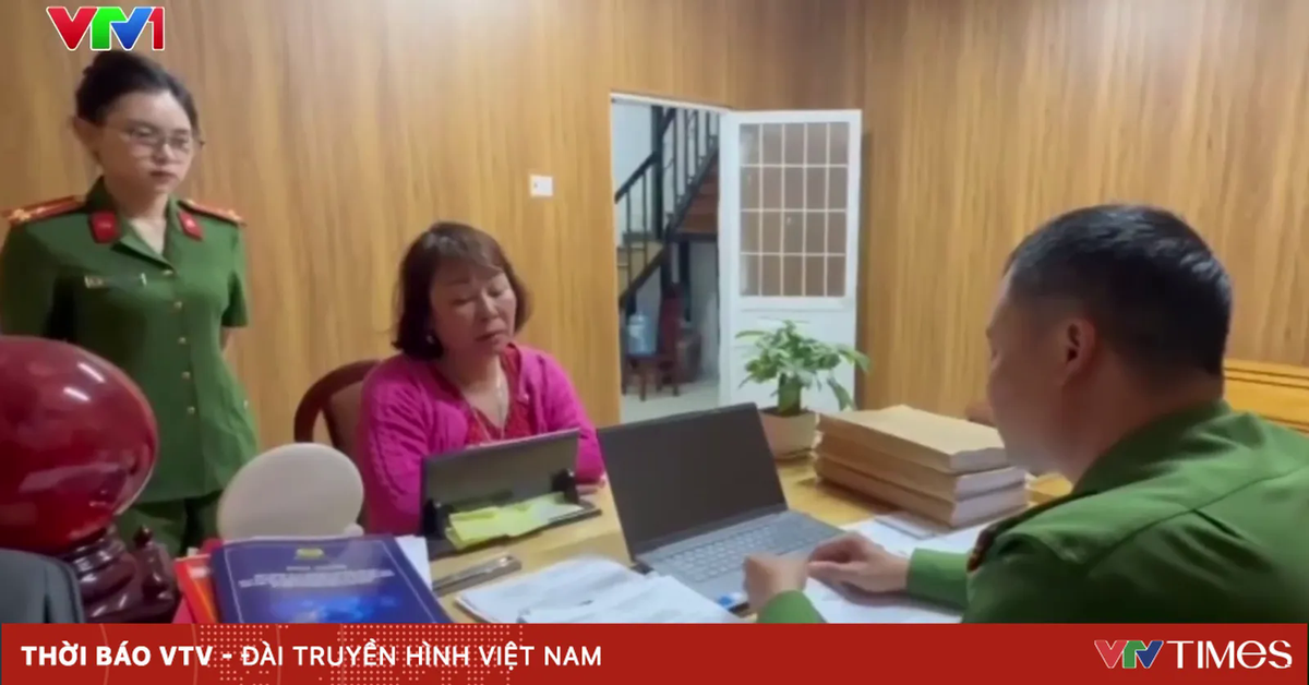 Bắt đối tượng trốn truy nã 10 năm khi đang trên đường về thăm gia đình