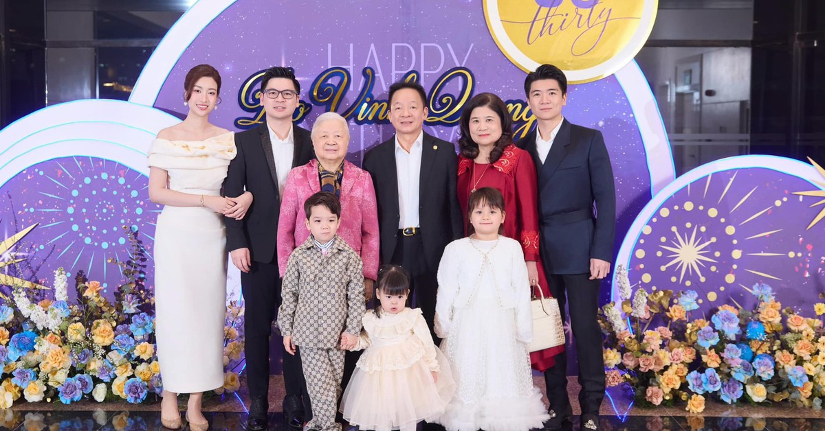 Việt Nam có gia đình doanh nhân giàu có với 2 con trai đều là thạc sĩ Anh Quốc: Anh sinh năm 1989 là Phó Chủ tịch Hội đồng quản trị ngân hàng, em sinh năm 1995 làm Chủ tịch hãng hàng không