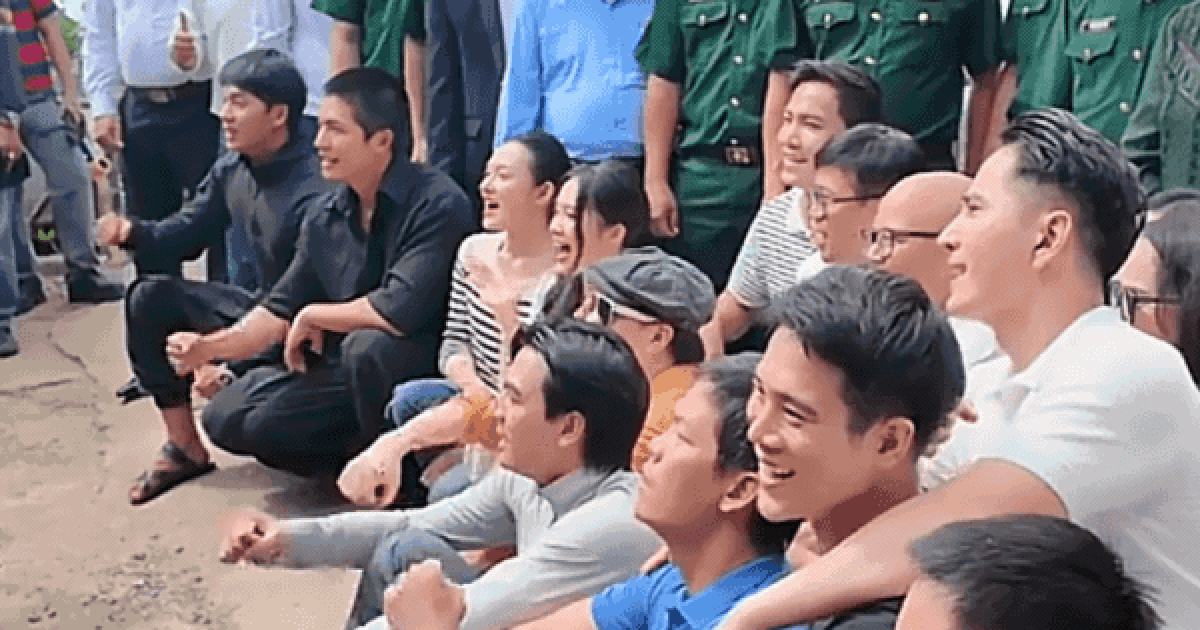 Phim Việt vừa được hẳn Bộ Tư lệnh TP.HCM hỗ trợ, Phó Chủ nhiệm Chính trị đích thân tới lễ khai máy
