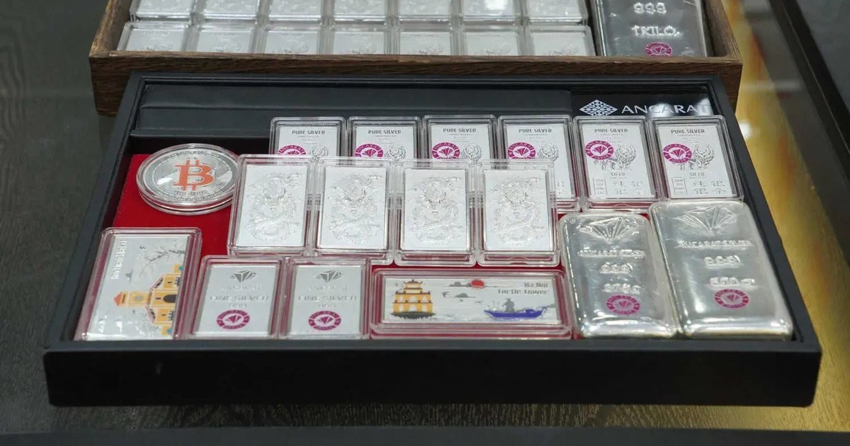 Giá bạc giảm mạnh tại Ancarat, DOJI, Sacombank, Bảo Tín Mạnh Hải ngày 27/10