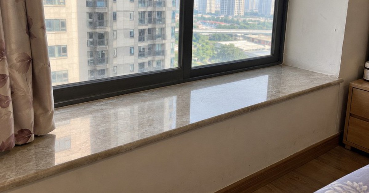 Tại sao ngày càng nhiều gia đình không còn ốp đá bệ cửa sổ? 2 cách làm mới biến khoảng trống thành góc đẹp nhất nhì trong nhà