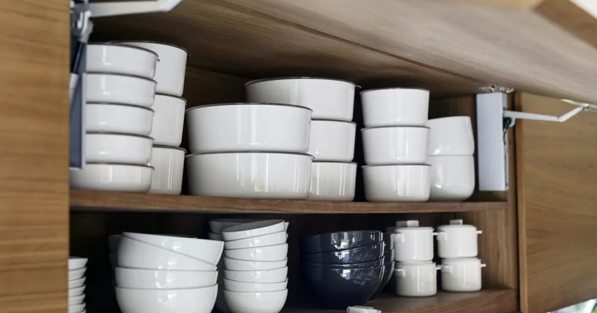Rửa bát thường xuyên nhưng bát đĩa ngày càng bẩn? 5 thao tác này đang âm thầm gây hại, hãy sửa ngay