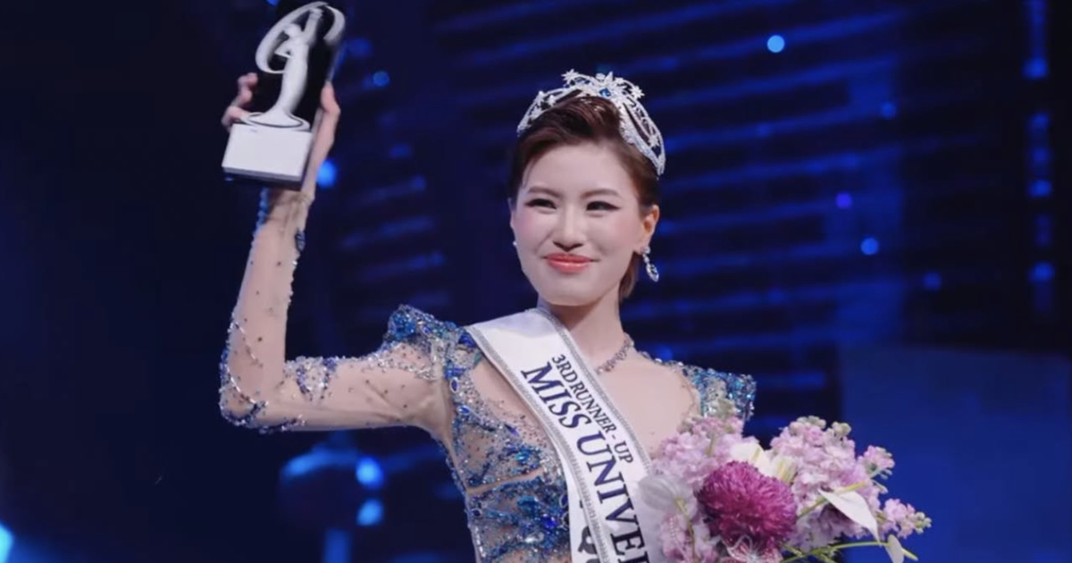 Ca sĩ Việt vừa lên ngôi Á hậu Miss Universe: Có hit toàn cầu còn đóng phim trăm tỷ, tiểu thuyết cũng không dám viết