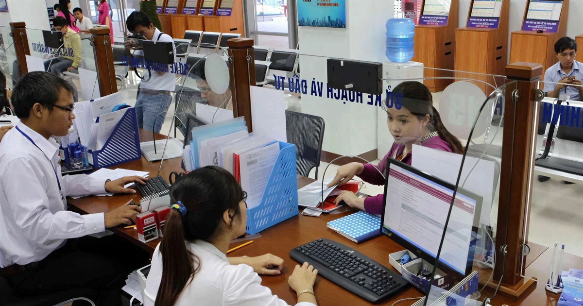Chính thức: Cán bộ, công chức cấp xã hưởng phụ cấp bằng 55% mức lương