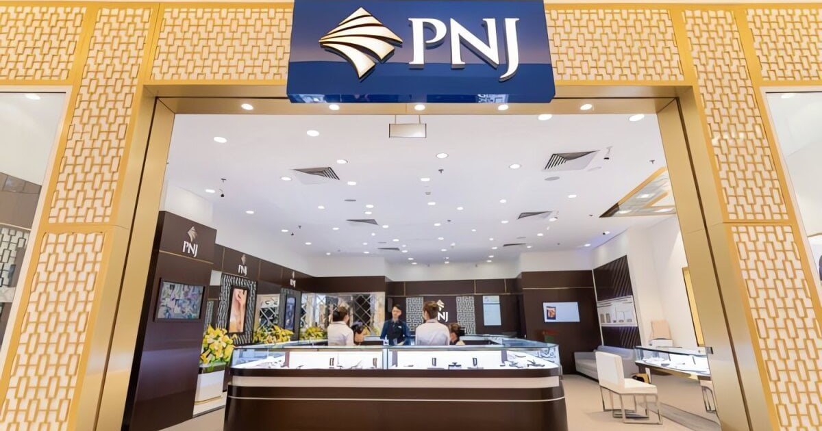 PNJ lỗ gần 1.000 tỷ trong 2 quý, giảm hơn 1.000 nhân viên trong 9 tháng đầu năm