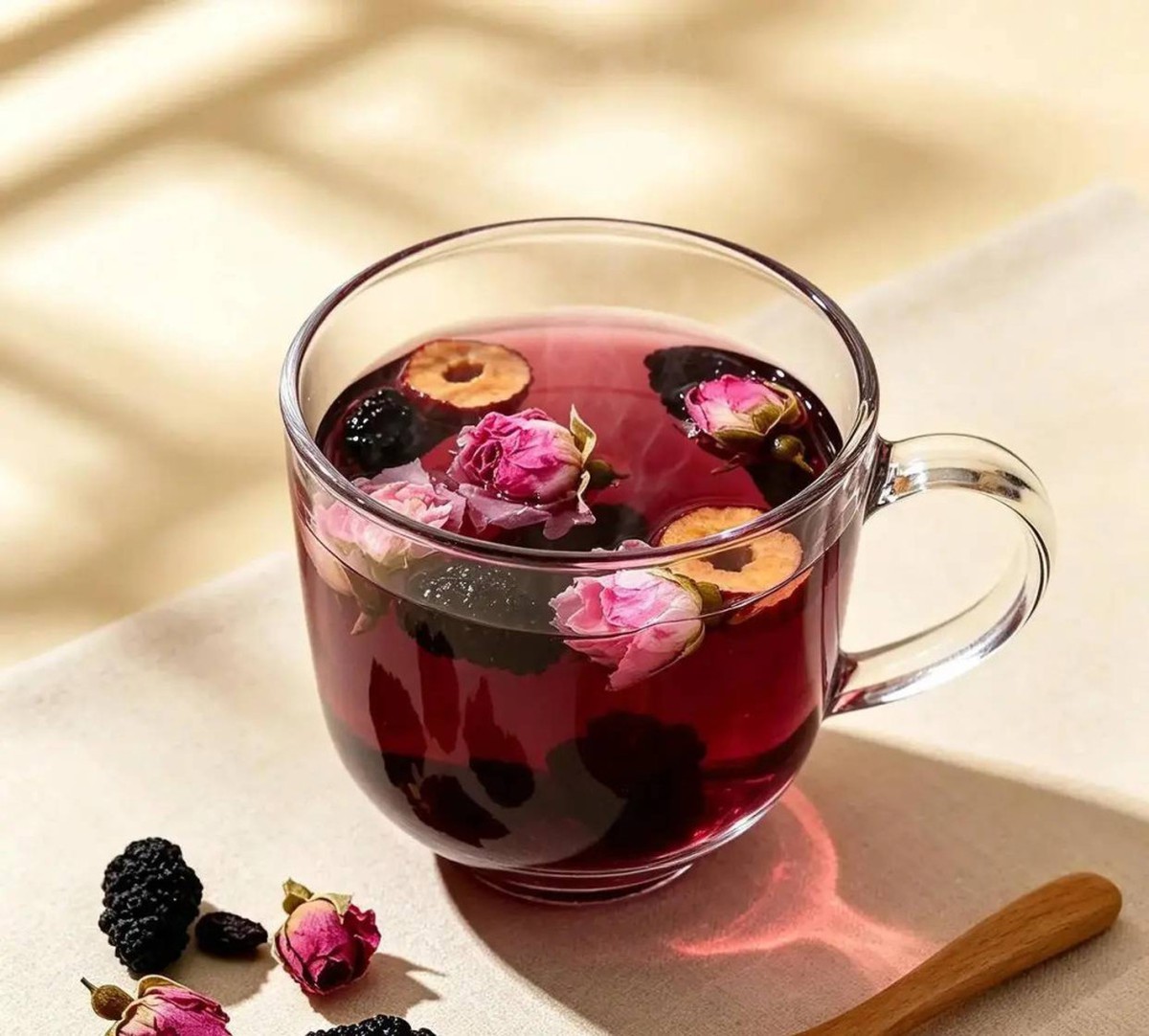 Phụ nữ không dưỡng gan, mặt dễ nổi mụn và sạm nám: Uống những loại nước này mỗi tuần 3 lần để gan khỏe mạnh, chậm lão hóa