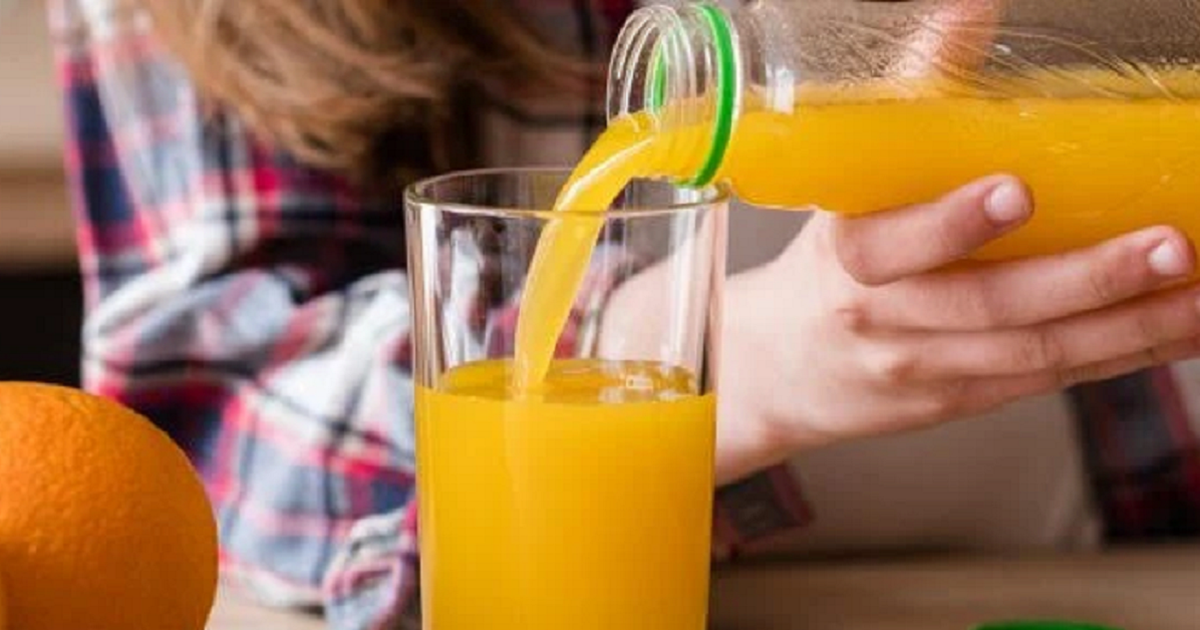 Uống nước ép suốt 1 tháng để giảm cân, cô giáo 32 tuổi ngỡ ngàng khi đi khám