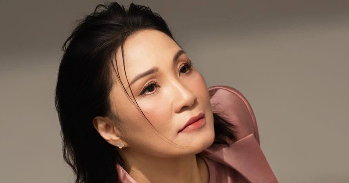 Mừng cho hạnh phúc tuổi 64 của Hồng Đào