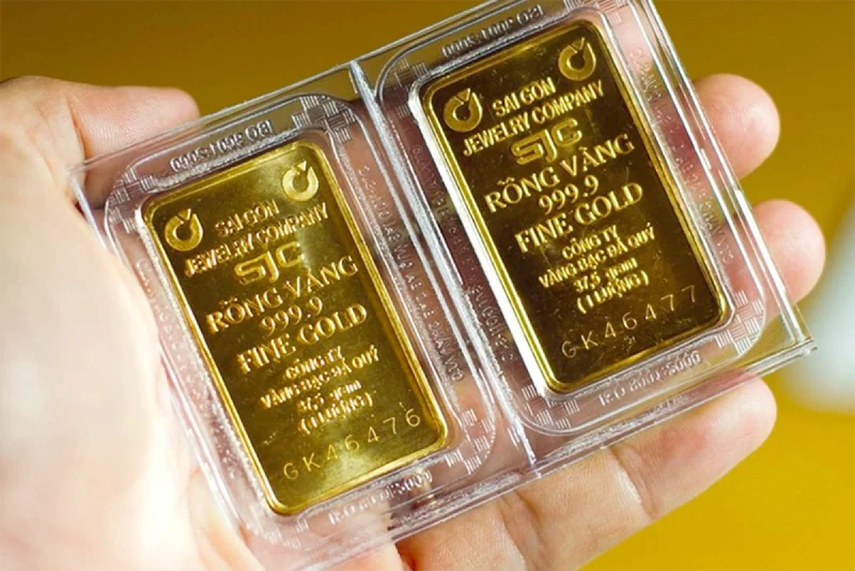 Vàng SJC cao hơn thế giới gần 13 triệu đồng/lượng
