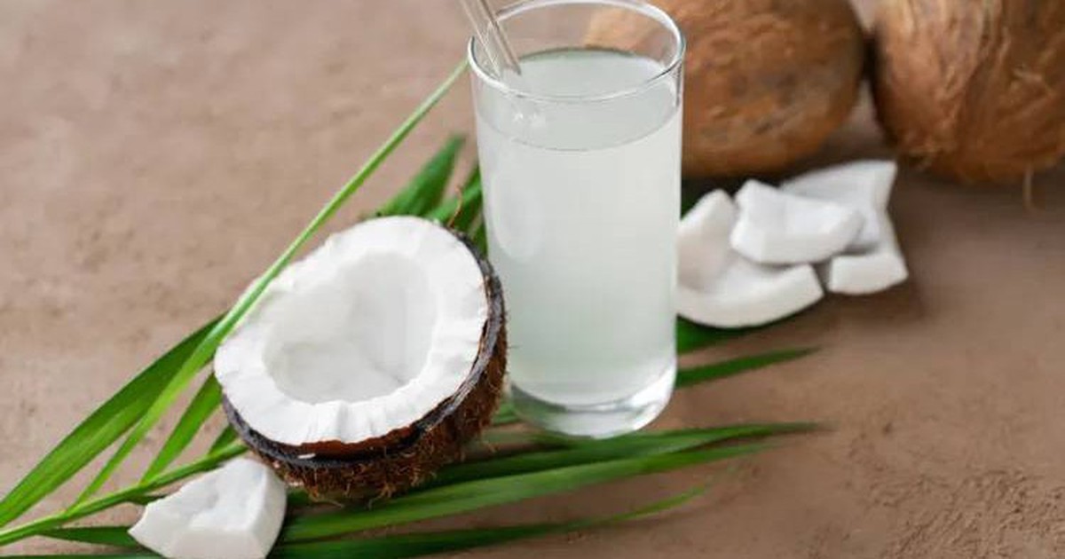 Điều gì xảy ra với thận khi bạn uống nước dừa?