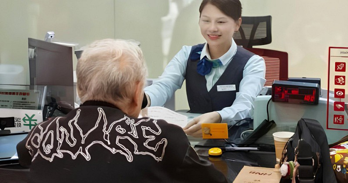 Gửi tiết kiệm 678,5 triệu đồng, 1 ngày sau tài khoản mất sạch tiền, ngân hàng gửi tin nhắn với nội dung “thanh toán thẻ tín dụng”