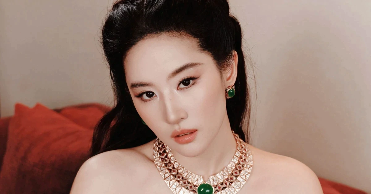Chuyện gì đang xảy ra với Lưu Diệc Phi