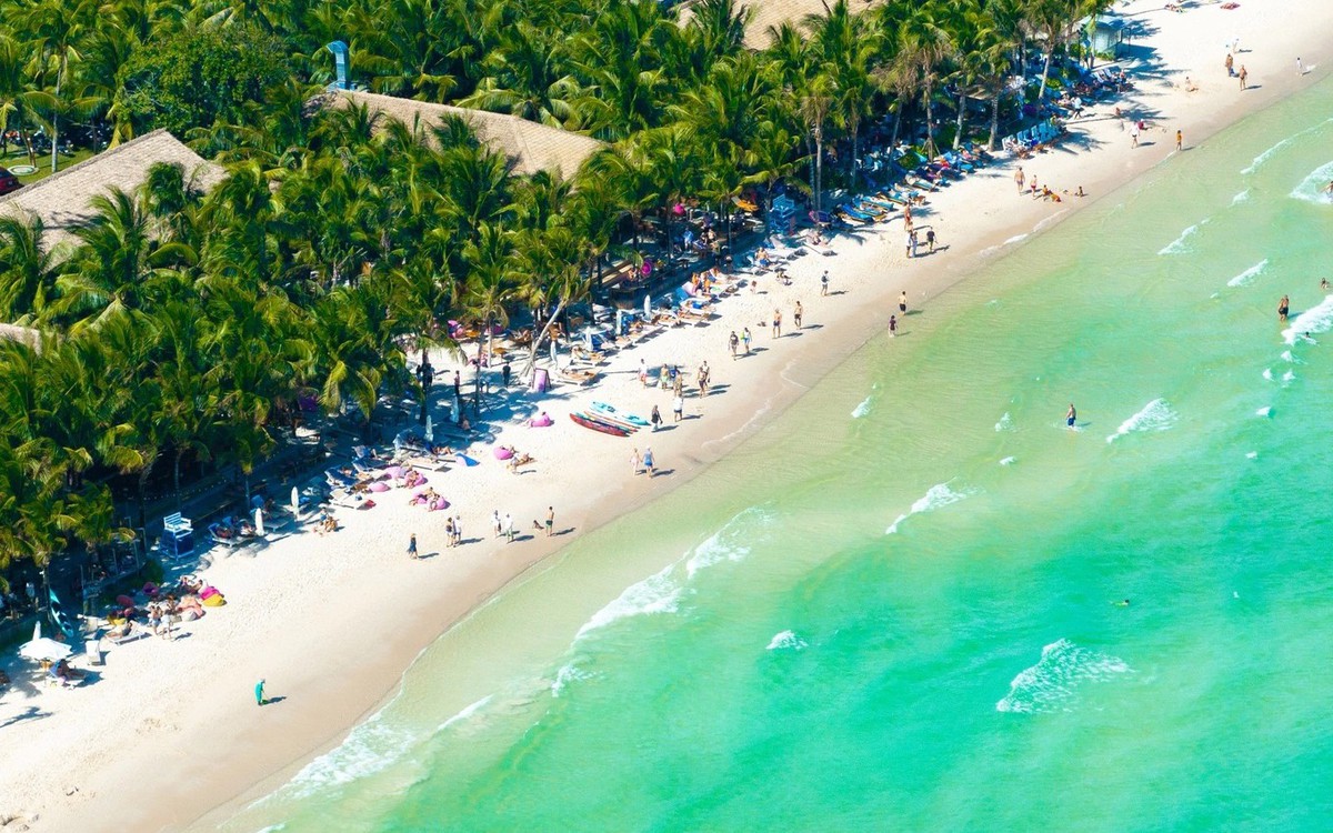 Vượt Bali và Phuket, điểm đến này của Việt Nam vừa được Tạp chí Anh vinh danh “đẹp nhất châu Á”, đạt điểm số cao thứ hai thế giới: Thu 46.000 tỷ đồng trong 9 tháng đầu năm