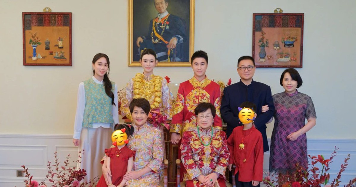 Ái nữ vua sòng bài Hà Siêu Hân bất ngờ khoe loạt ảnh đám cưới anh trai: Đại gia đình 4 thế hệ hội tụ, cô dâu đeo cả "núi" vàng
