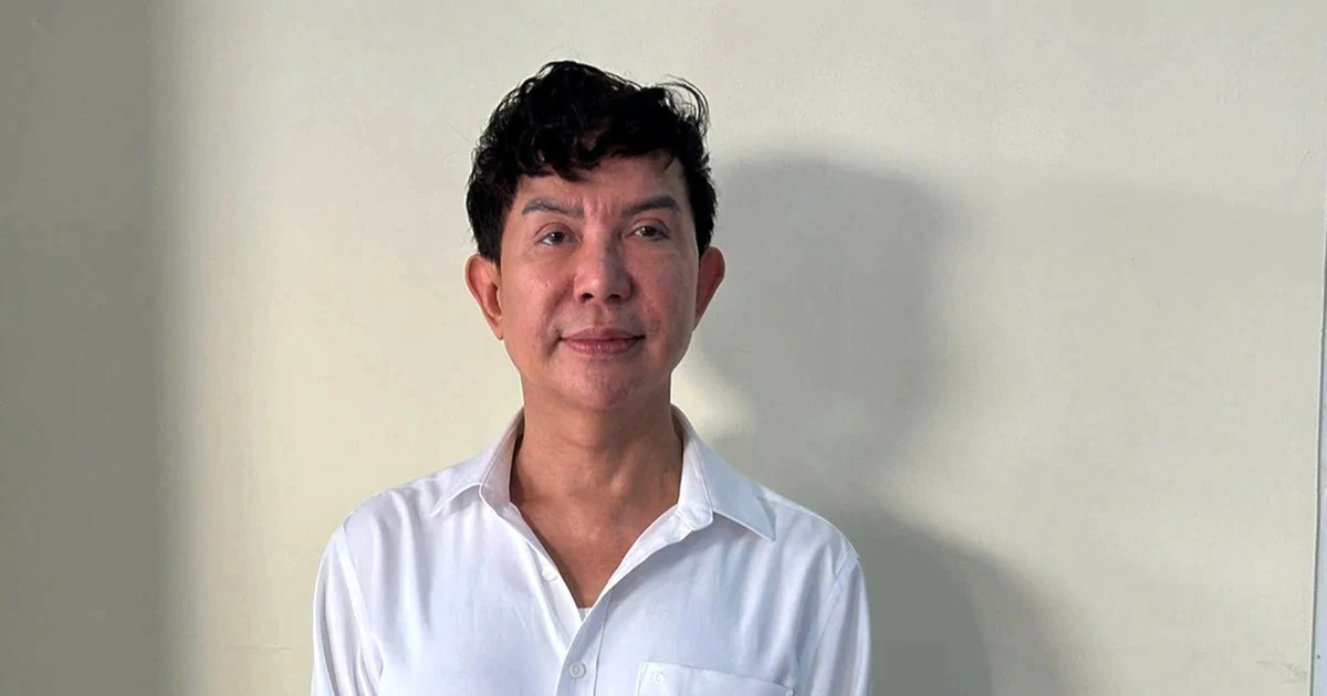 Từng nhận cát-sê nửa tỉ đồng, ca sĩ Long Nhật trượt dài sau hào quang sân khấu