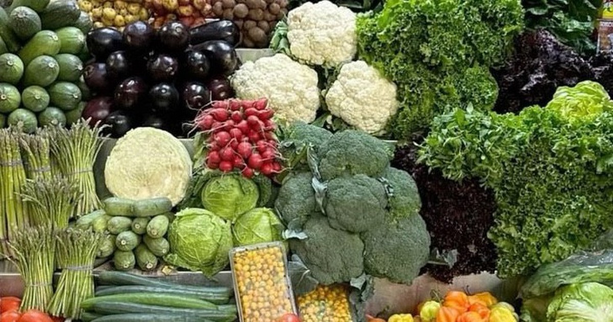 Loại rau được Mỹ đánh giá ít "ngậm" thuốc trừ sâu bậc nhất, chống cả ung thư: Đi chợ thấy phải mua ngay