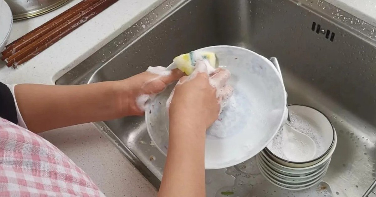 3 người một nhà lần lượt phát hiện ung thư tuyến giáp chỉ vì hay quên 1 điều mỗi khi rửa bát!