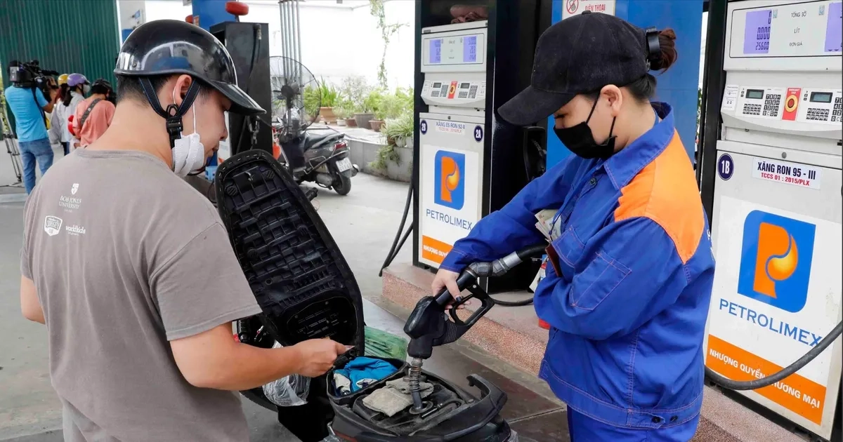 Bộ Công thương đề xuất giảm thuế môi trường, sử dụng Quỹ bình ổn giá xăng dầu