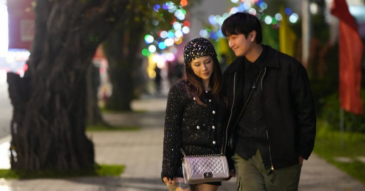 Nam diễn viên nổi tiếng VTV si mê mẹ đơn thân hơn 6 tuổi, sở hữu nhà 9 tầng ngay cạnh Hồ Tây