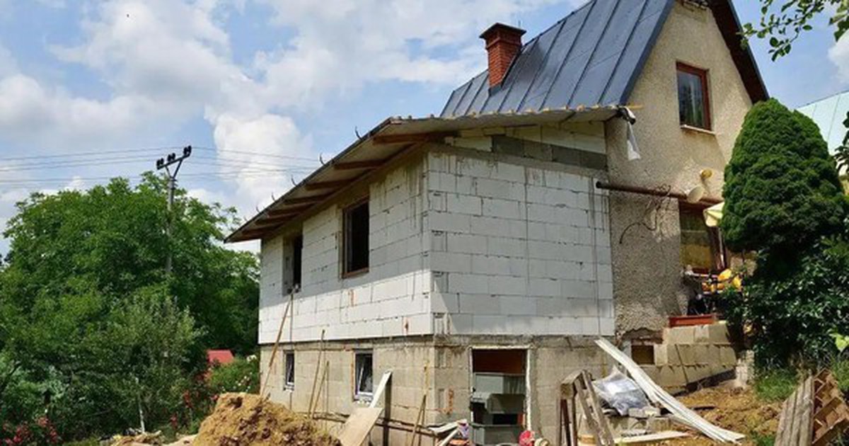 Bán nhà giá rẻ cho người thân, 1 năm sau tôi mới hiểu bài học đắt giá về tiền bạc và ranh giới gia đình