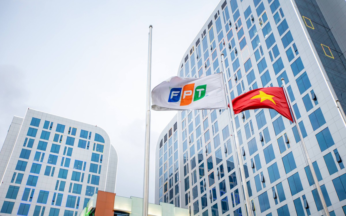 FPT đón tin vui "kép" về dịch vụ phần mềm và AI