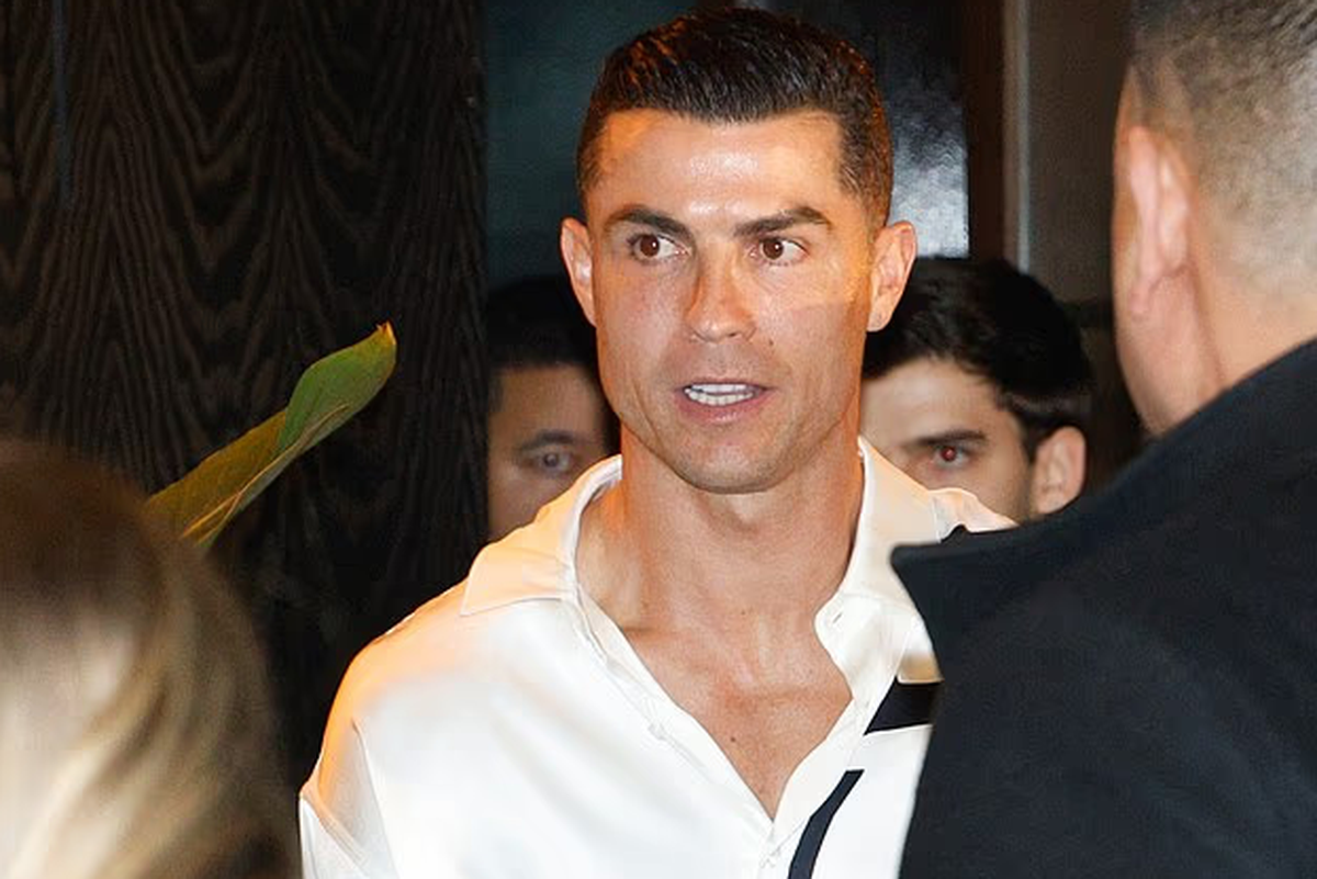 Ronaldo bất thường