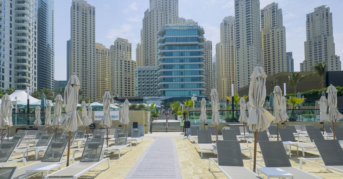 Những bức ảnh chưa từng có chụp Dubai hiện tại: Nơi xa hoa nhất hành tinh giờ như “thành phố hoang" chìm trong im lặng