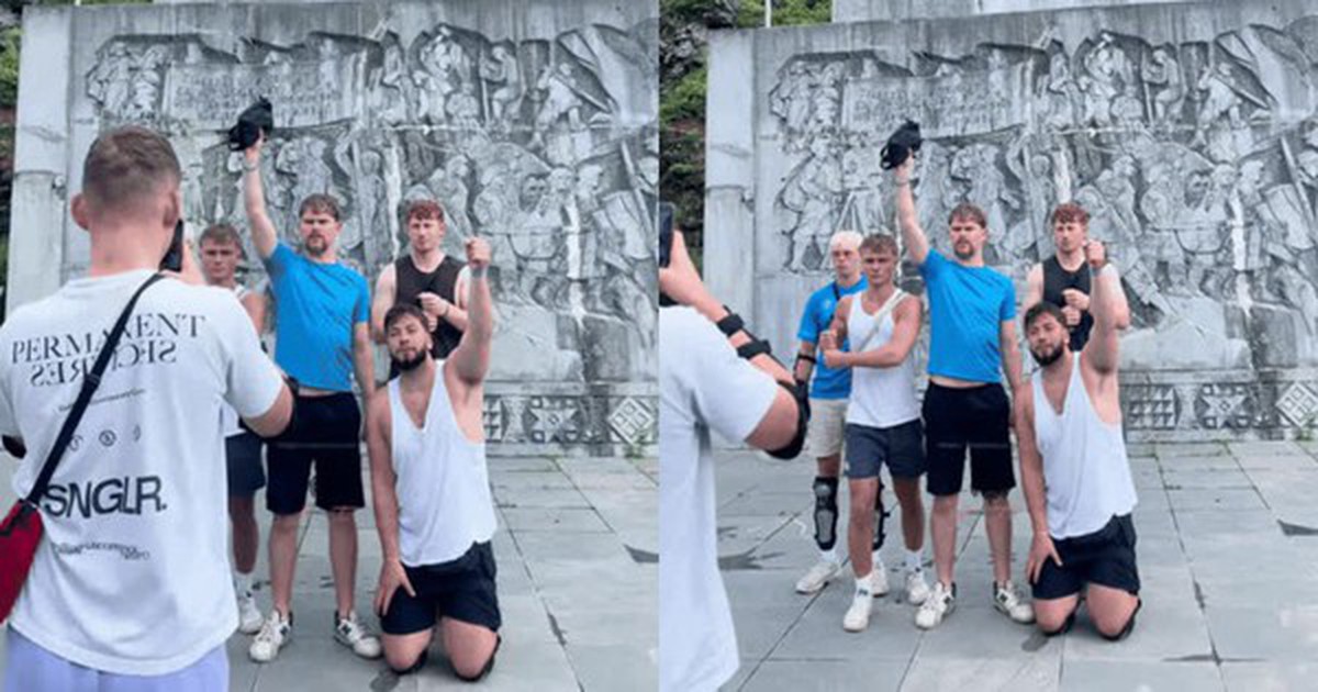 Khách Tây đồng loạt quỳ gối trước tượng đài ở Hà Giang khiến người bản địa phải ngả mũ