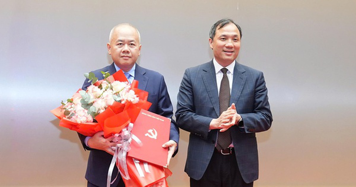 Điều động Thứ trưởng Bộ Tài chính giữ chức Phó Bí thư Thành ủy Hải Phòng