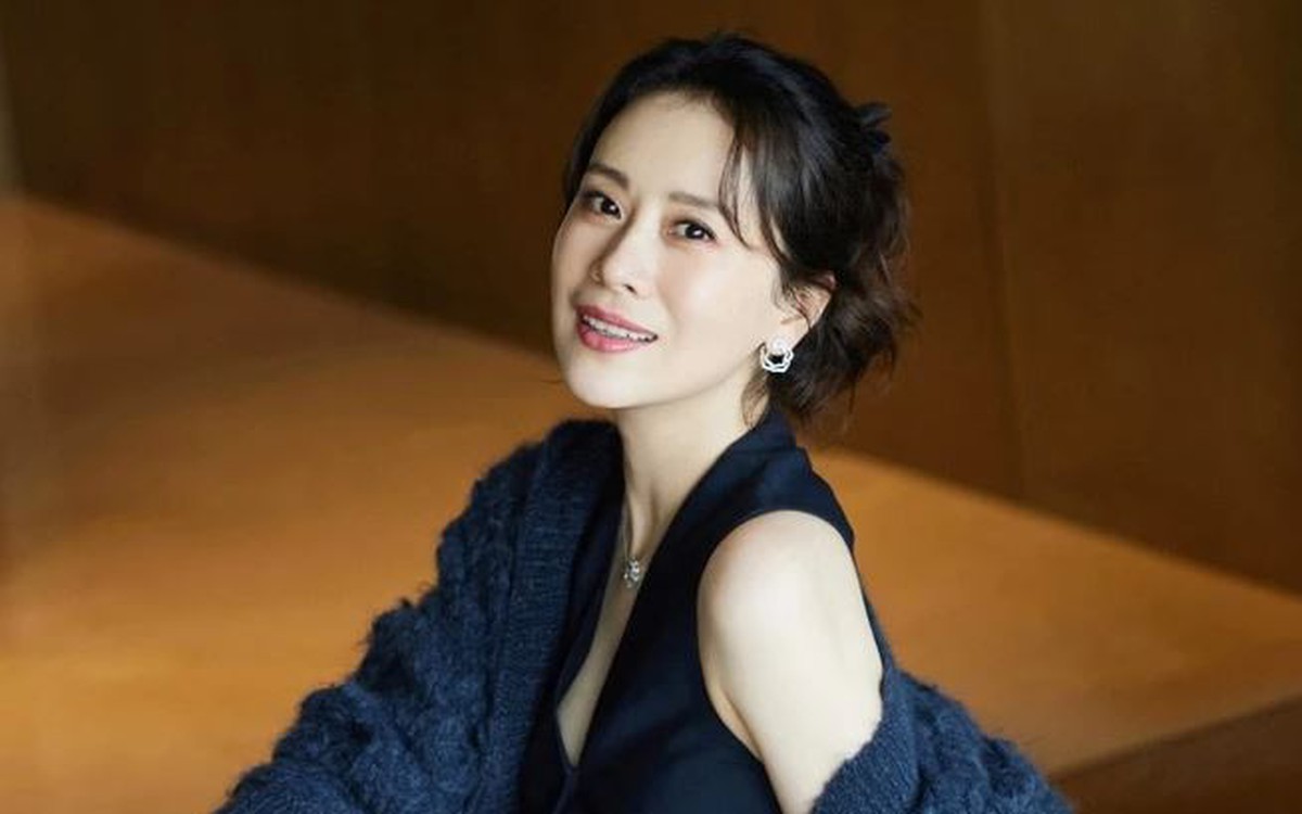 Con trai định mua món đồ gần 1 triệu đồng, nữ diễn viên nổi tiếng lập tức dạy dỗ cực khéo, khiến con hết hoang phí!