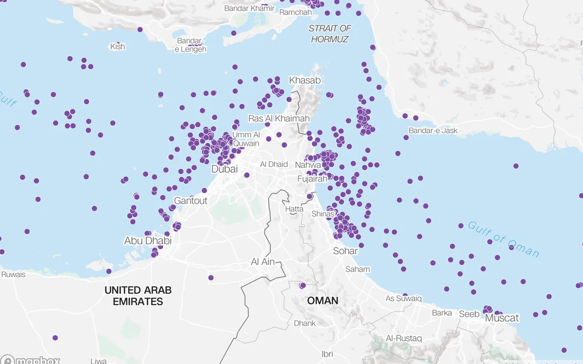 Iran vẫn cho phép tàu hàng đi qua eo biển Hormuz với điều kiện “đặc biệt”