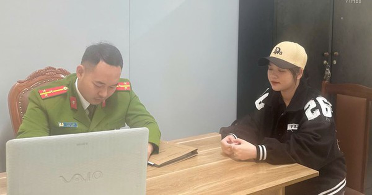 Chuyển thành công 100 triệu đồng vào tài khoản 1020886xxxx ở Vietcombank, người phụ nữ ở Hưng Yên vội báo công an