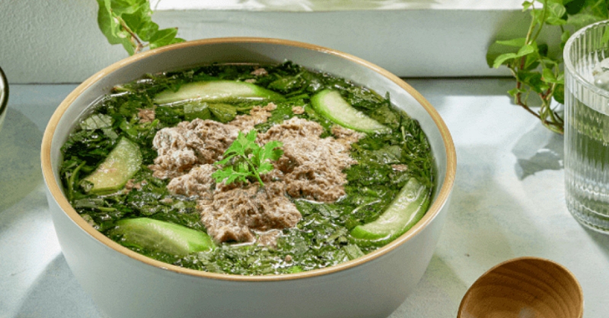 Loại rau được người Nhật coi như "nhân sâm xanh", cực nhiều công dụng tuyệt vời: Mọc đầy Việt Nam nhưng không ít người bỏ phí