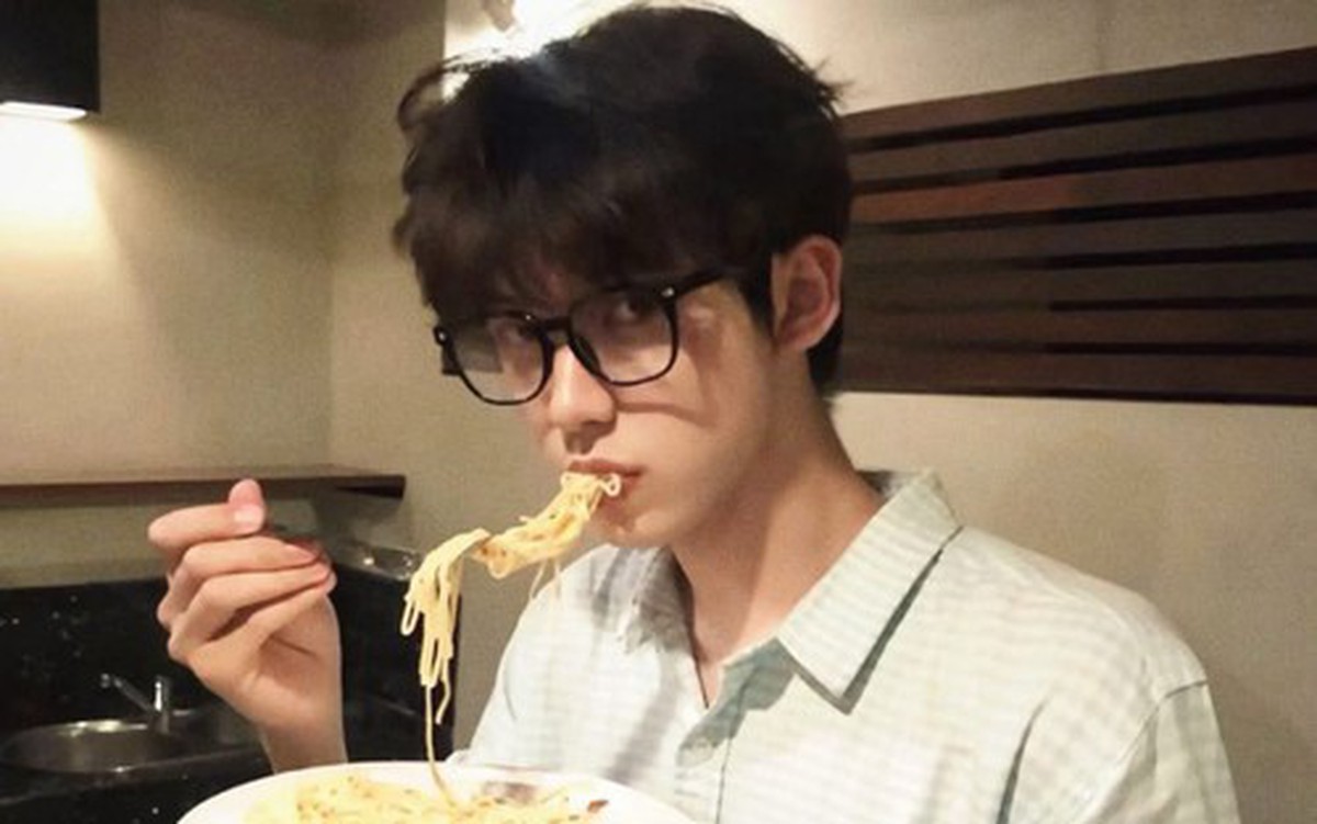 Bác sĩ nhắc nhở 4 triệu chứng sớm nhất của ung thư gan: Người đàn ông đi khám dị ứng da, phát hiện gan sắp… "suy"