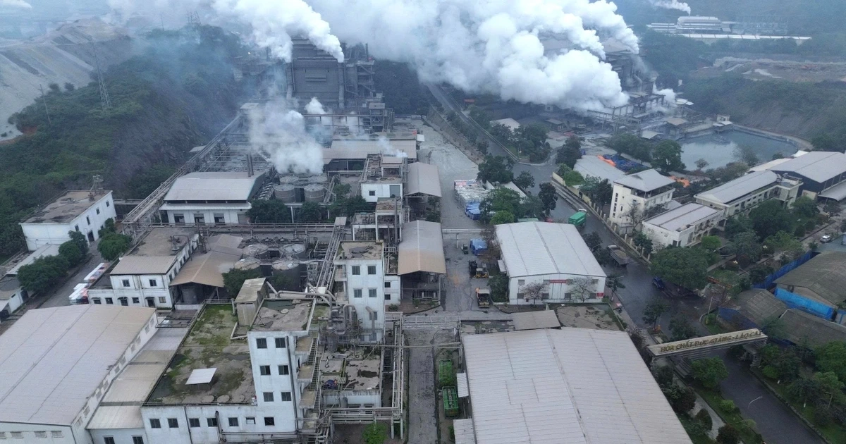 Tận thấy nhà máy hóa chất Đức Giang sau khi loạt lãnh đạo bị khởi tố