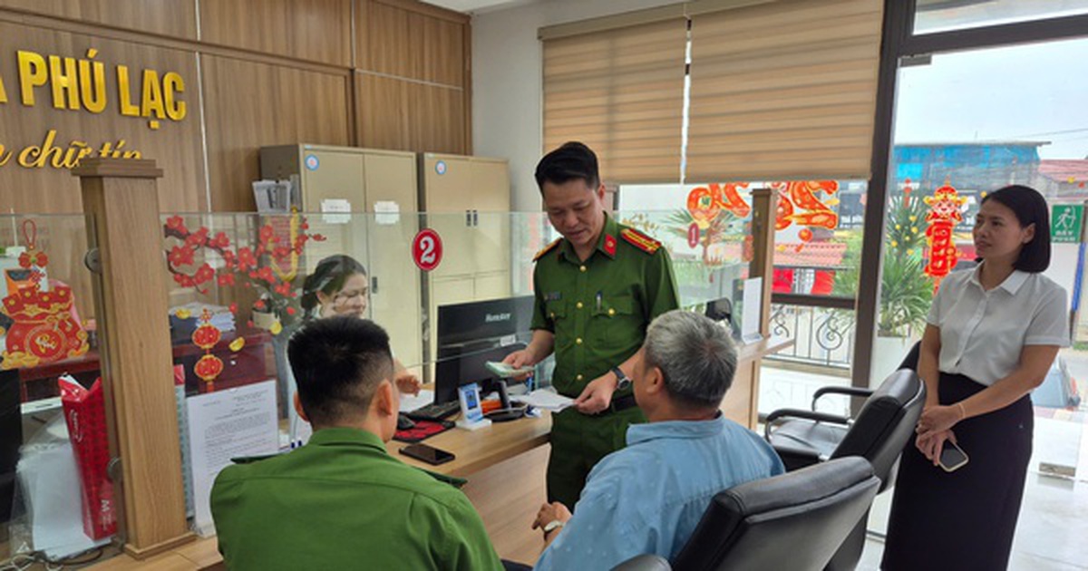 Công an ngăn chặn người đàn ông rút toàn bộ tiền tiết kiệm để chuyển vào tài khoản 02676576461316 mang tên Đặng Hoàng Sơn