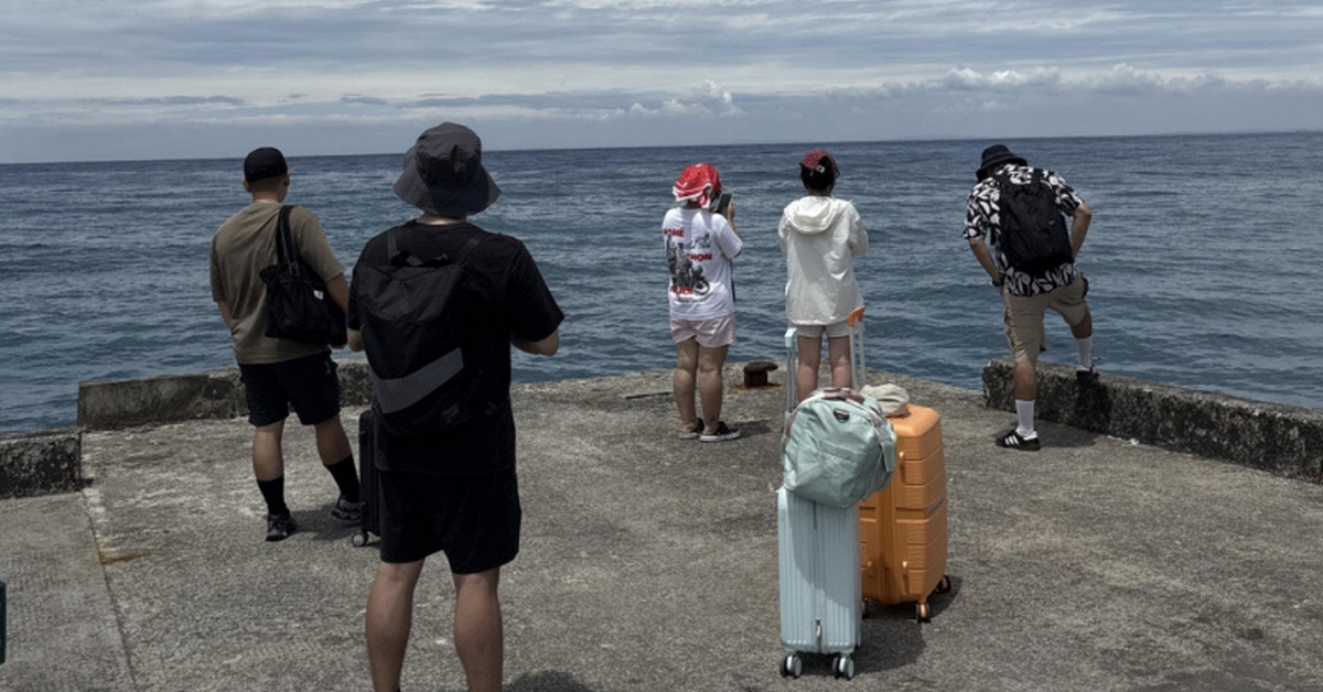 Nghỉ xuyên 9 ngày từ Giỗ Tổ Hùng Vương đến 30/4 - 1/5: Lịch trình vui chơi đã chốt, giờ chỉ chờ sếp "oke em"