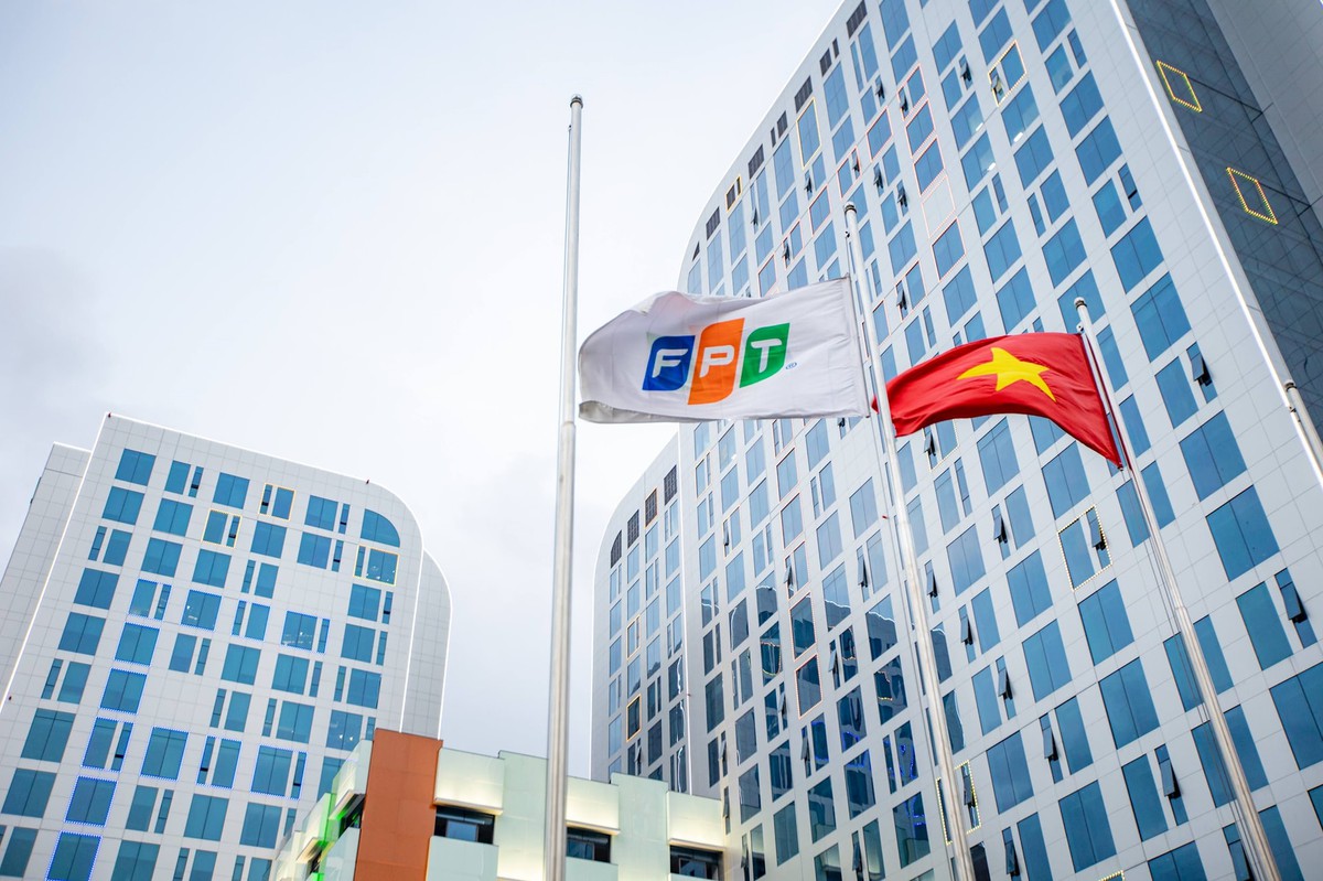 FPT hé lộ chiến lược AI-First sau khi không còn hợp nhất FPT Telecom, đặt mục tiêu lợi nhuận tăng 15%