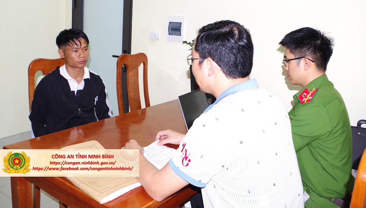 Cựu tổ trưởng quay lại công ty trộm cắp tài sản sau hơn 1 tháng nghỉ việc