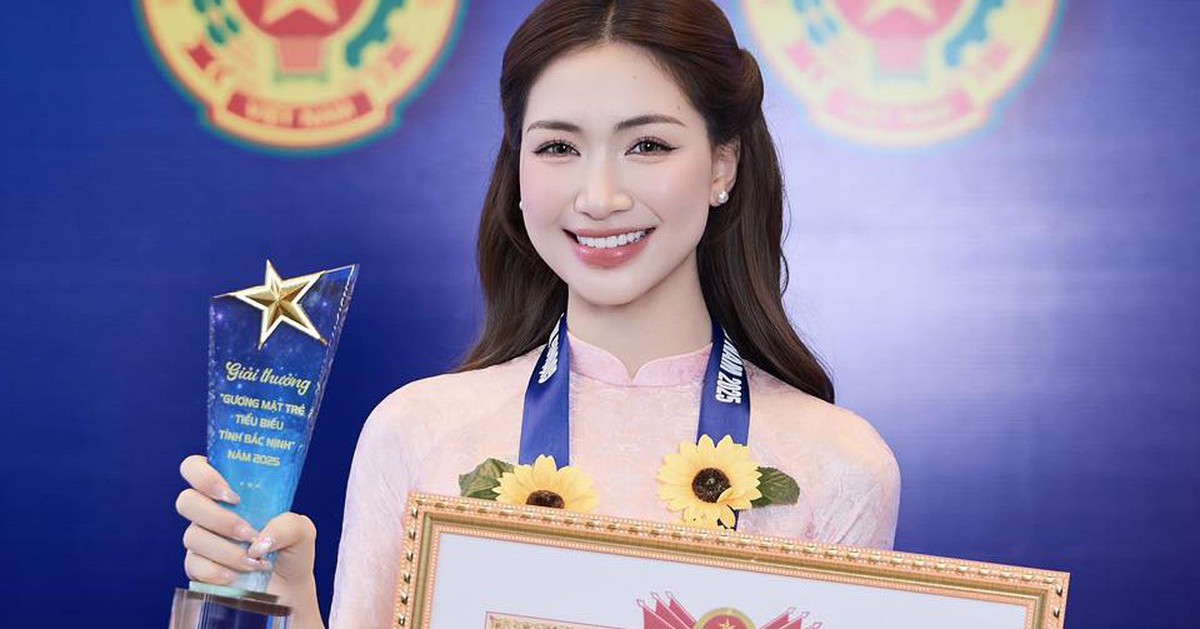 Hoà Minzy công bố tin vui, còn gọi tên Đại uý Thăng Văn Cương để nói 1 câu