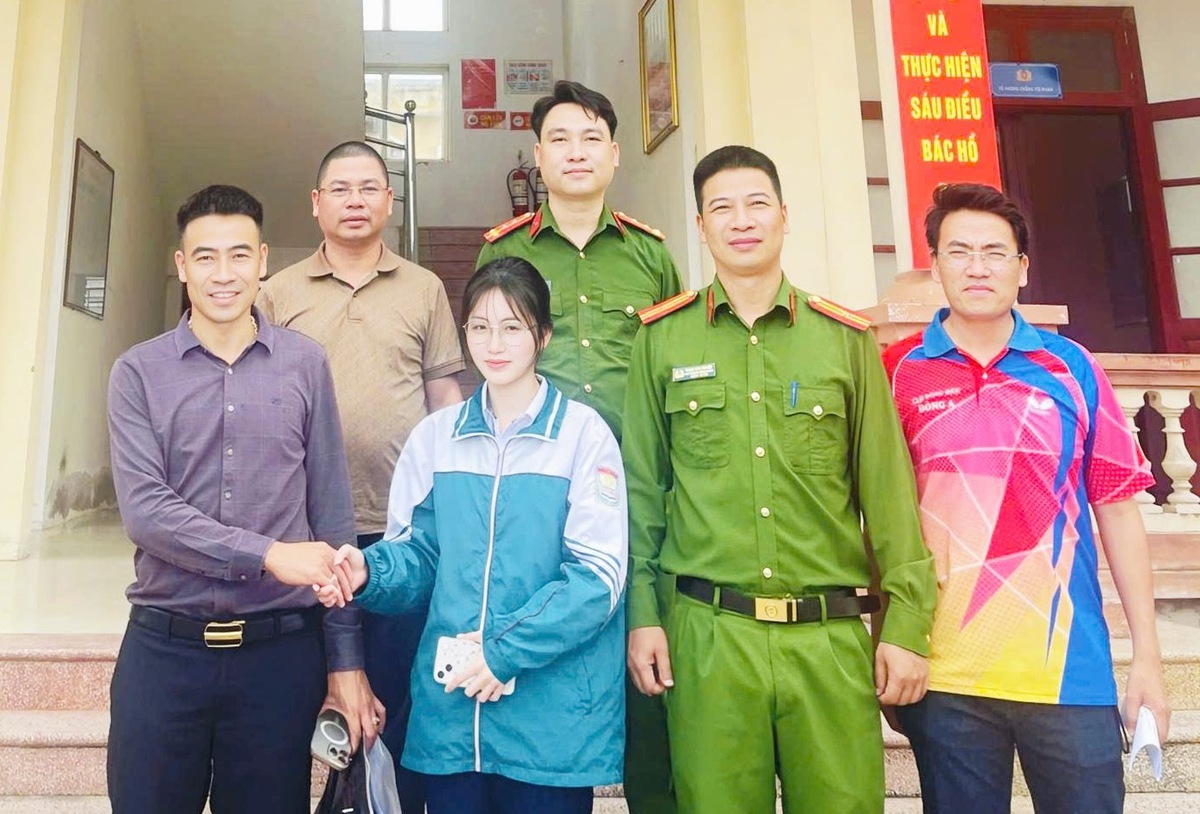 Tài khoản của nữ sinh SN 2010 nhận 500 triệu đồng, diễn biến sau đó càng bất ngờ