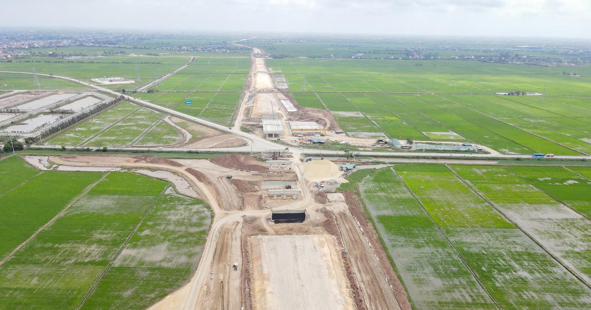 Đẩy nhanh tiến độ cao tốc Ninh Bình - Hải Phòng, phấn đấu thông xe năm 2026