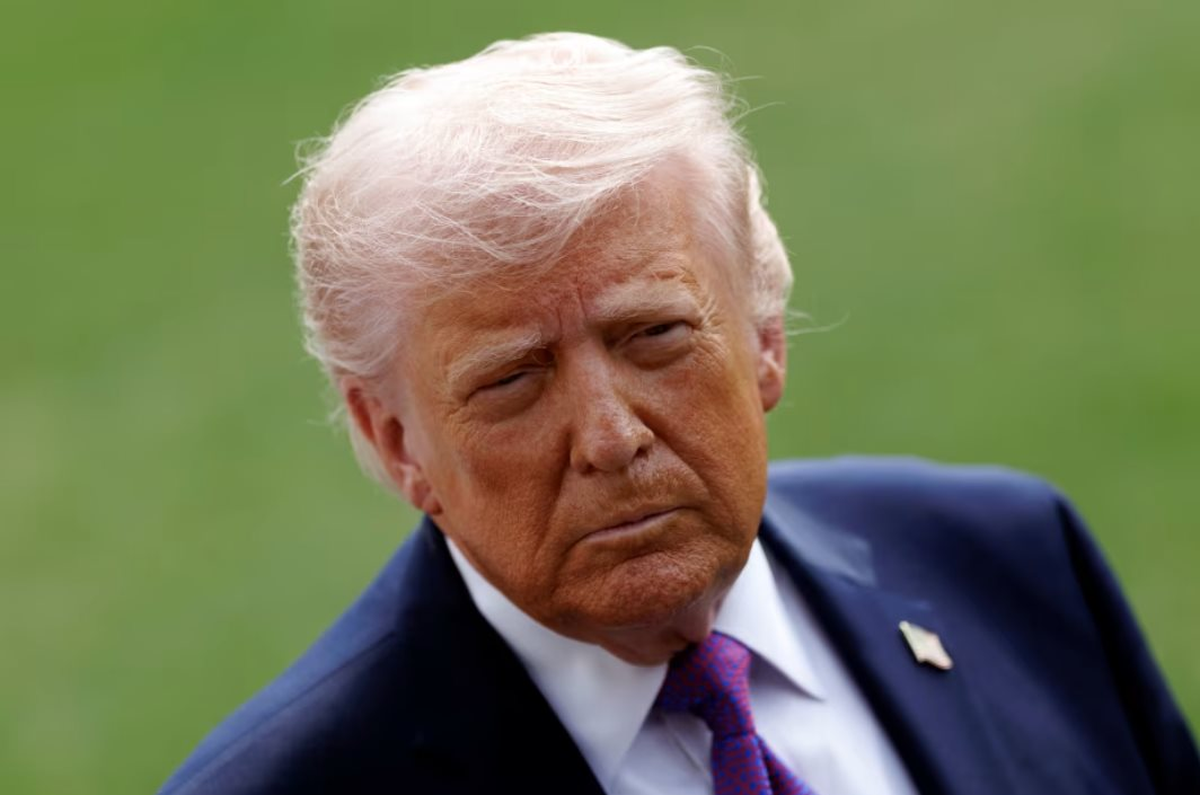 Ông Trump tuyên bố hoãn tấn công cơ sở năng lượng Iran, Dow Jones tăng dựng đứng, giá dầu tụt mạnh