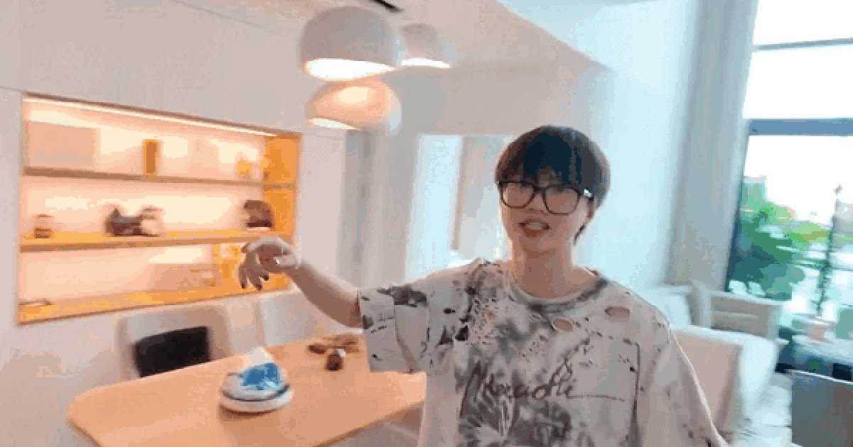 Xin vía Low G - Dương Fynn: Vừa mua nhà Hà Nội lại tậu thêm căn duplex ở Sài Gòn, 110m² góc nào cũng "thơm mùi tiền"