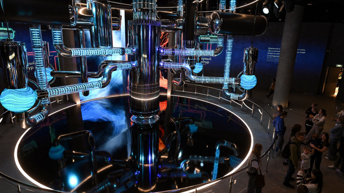 Cỗ máy 100 năm của Nga xây sát sườn Ukraine đạt dấu mốc lớn, bước ngoặt cho ngành năng lượng xứ sở bạch dương